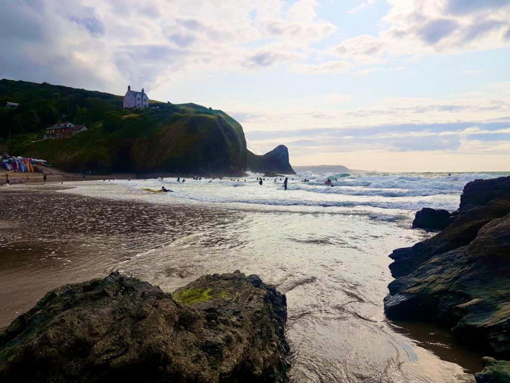 Wild Coastal Retreat At Troed Y Rhiw Aberporth, West Wales Villa ภายนอก รูปภาพ